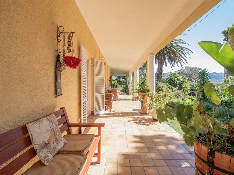 House For Sale in Simons Town - Photo 3