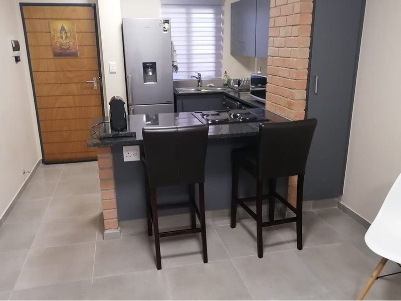Apartment For Sale in Vorna Valley, Midrand - Photo 6