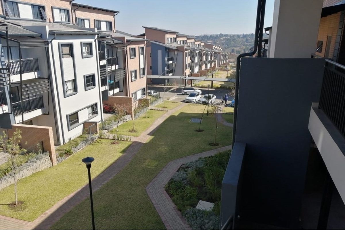 Apartment For Sale in Vorna Valley, Midrand - Photo 5