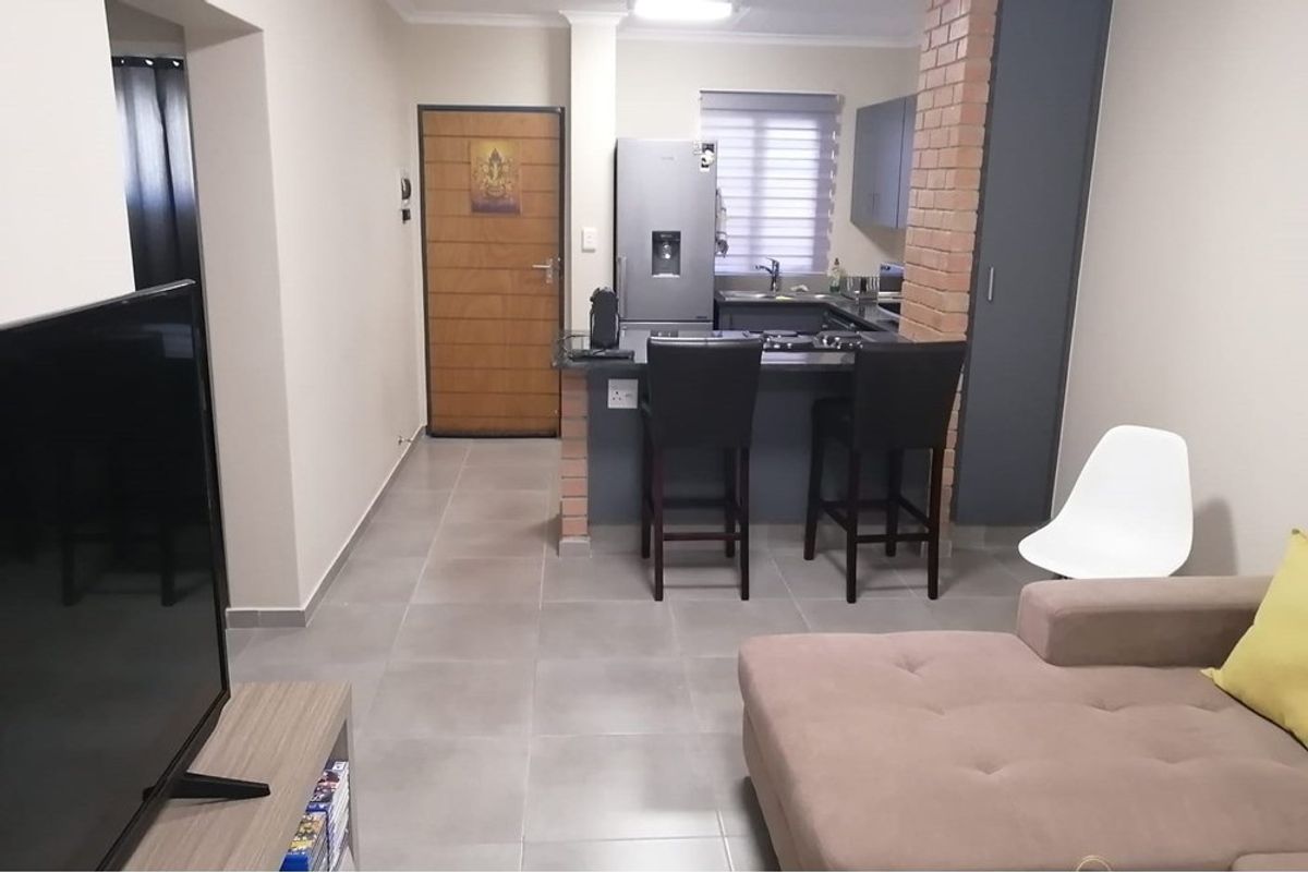 Apartment For Sale in Vorna Valley, Midrand - Photo 4