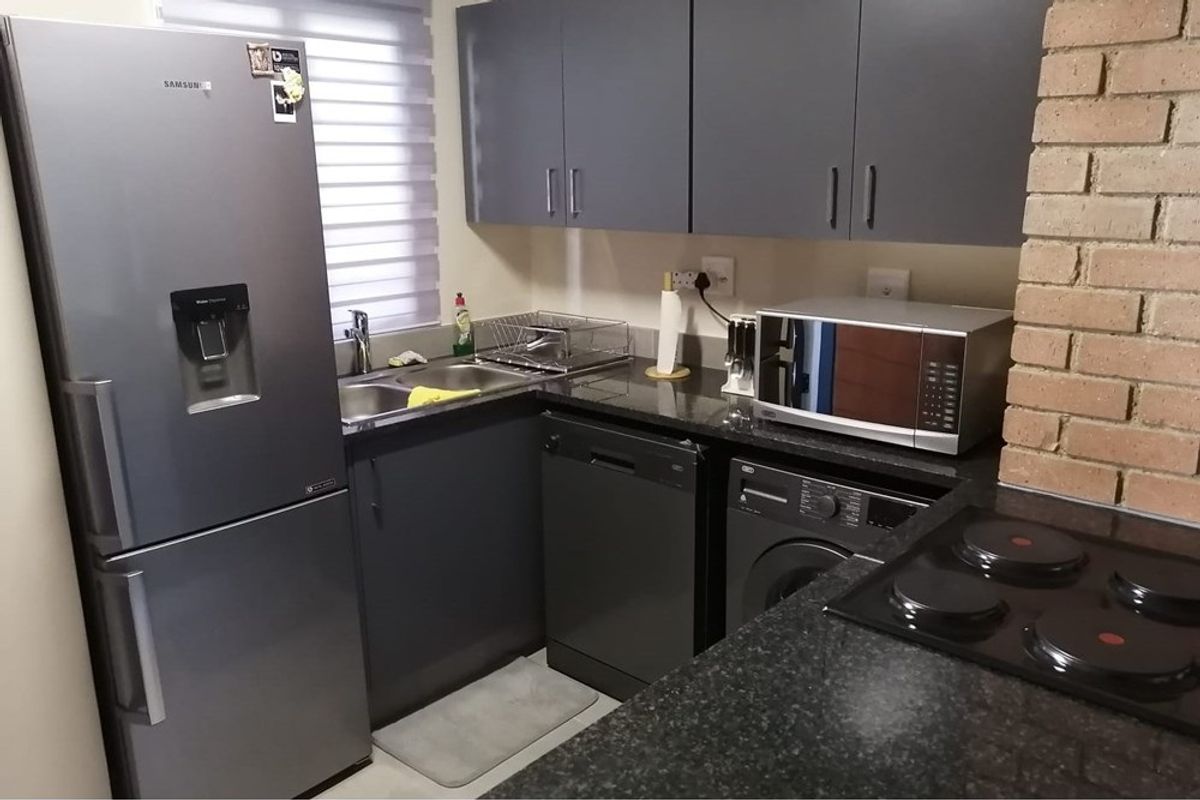 Apartment For Sale in Vorna Valley, Midrand - Photo 3