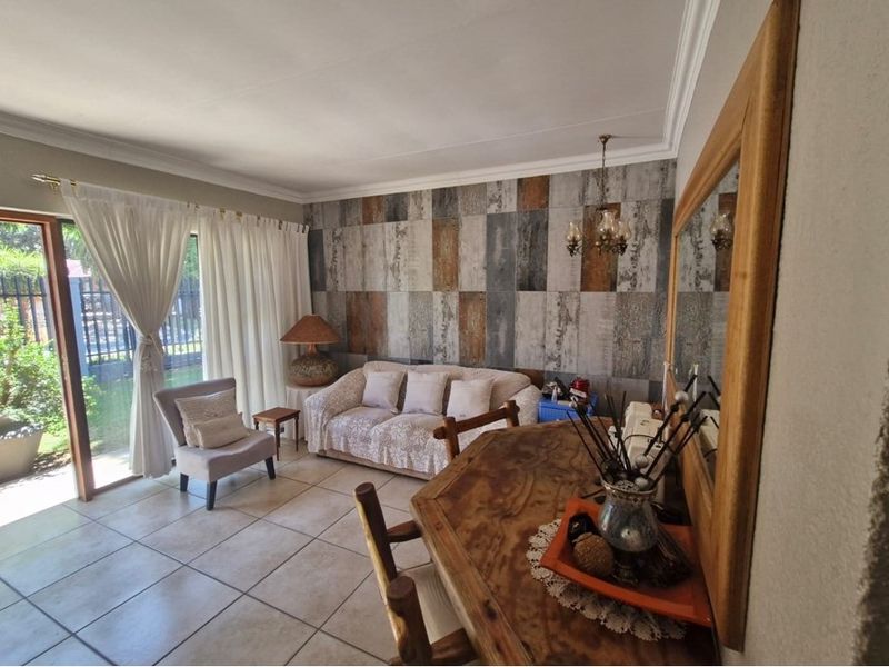 House For Sale in Doringkruin, Klerksdorp, North West - Photo 8
