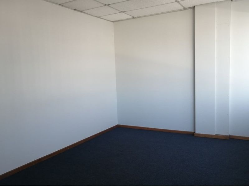 Office To Rent in Pinetown, KwaZulu Natal - Photo 9