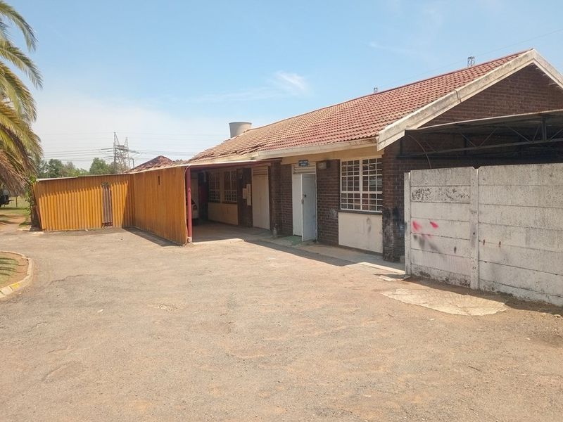 Industrial Property For Sale in Ingagane, Newcastle, KwaZulu Natal - Photo 9
