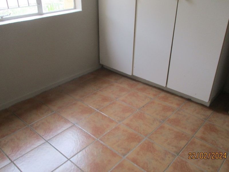 Townhouse Sold in Birchleigh North, Kempton Park - Photo 10