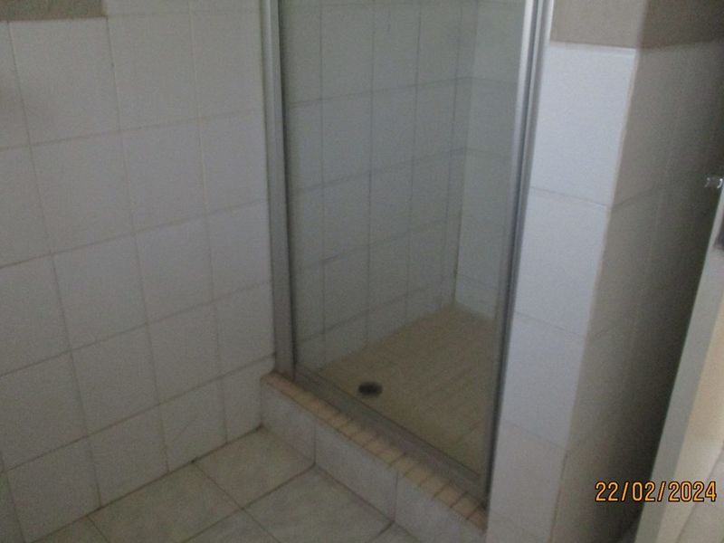 Townhouse Sold in Birchleigh North, Kempton Park - Photo 8