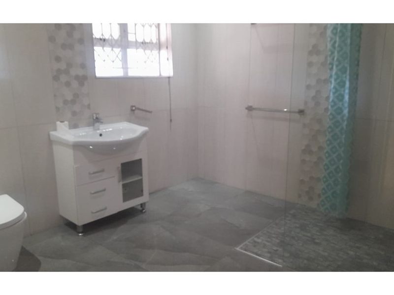 House For Sale in Malvern, Queensburgh, KwaZulu Natal - Photo 7