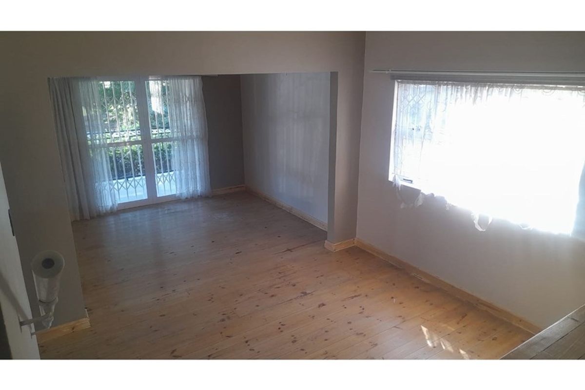 House For Sale in Malvern, Queensburgh, KwaZulu Natal - Photo 3