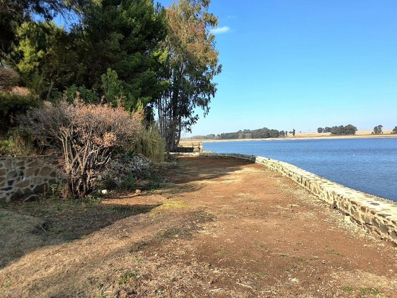 Apartment For Sale in Boschenvaal River Front Lodges Vaal Dam - Photo 10
