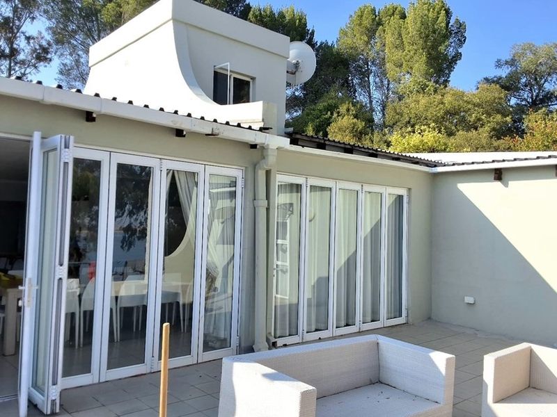 Apartment For Sale in Boschenvaal River Front Lodges Vaal Dam - Photo 4