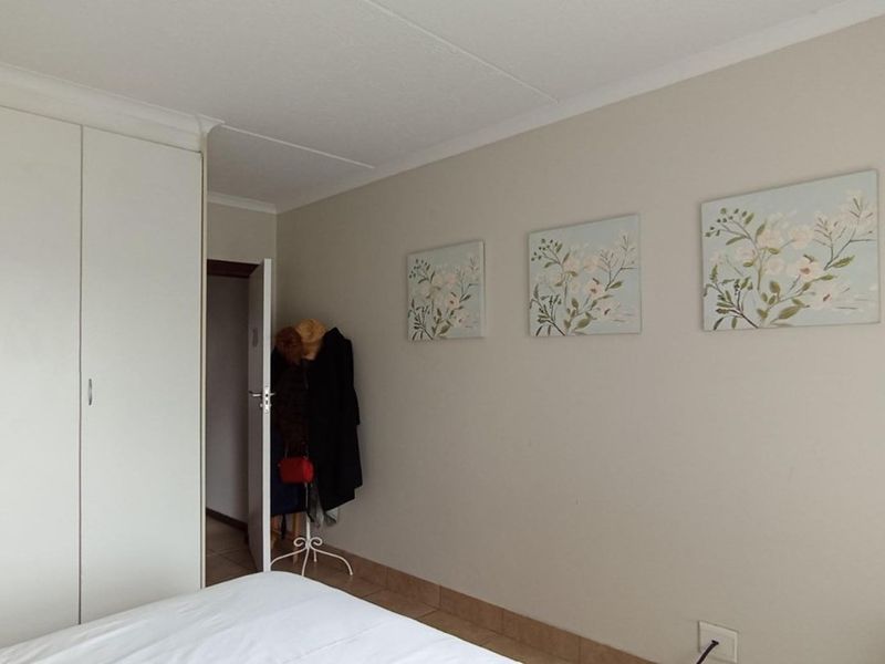 Apartment For Sale in Greenstone Hill, Edenvale - Photo 10