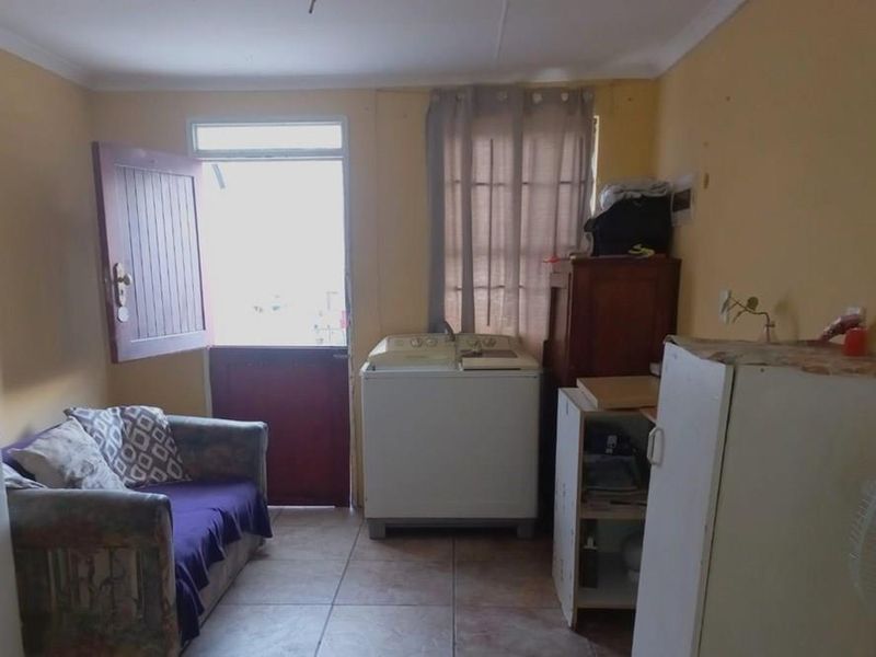 House For Sale in Goniwe Park, Villiersdorp - Photo 3