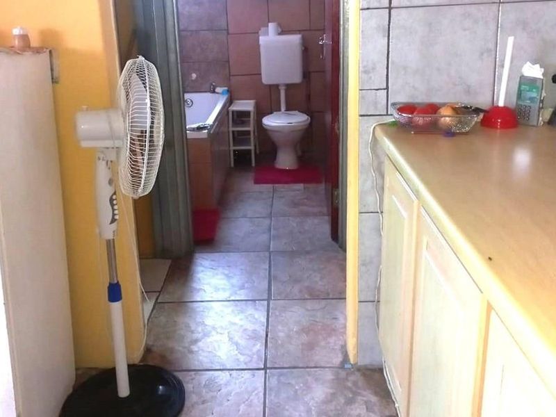 House For Sale in Goniwe Park, Villiersdorp - Photo 4