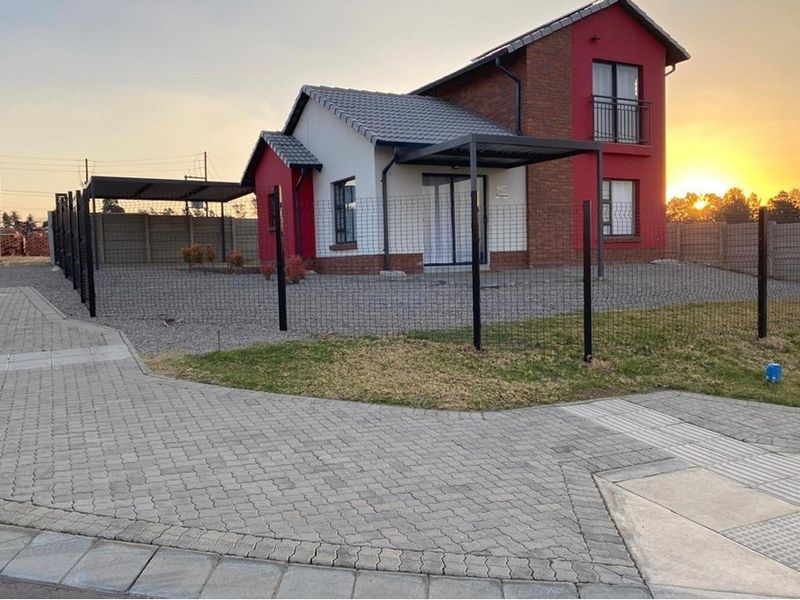 House For Sale in President Park, Midrand - Photo 3