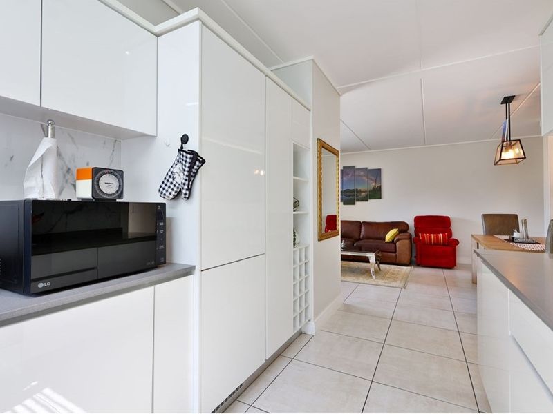 Apartment For Sale in The Polofields, Waterfall, Midrand - Photo 7