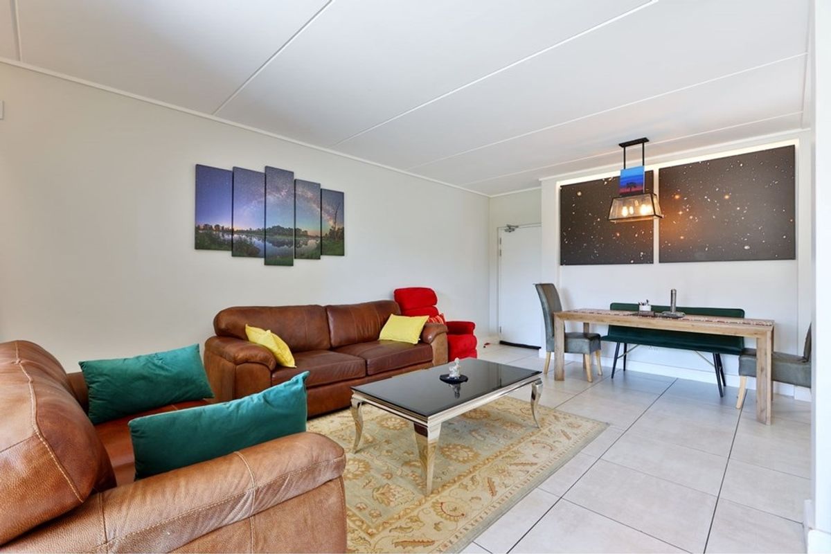 Apartment For Sale in The Polofields, Waterfall, Midrand - Photo 3