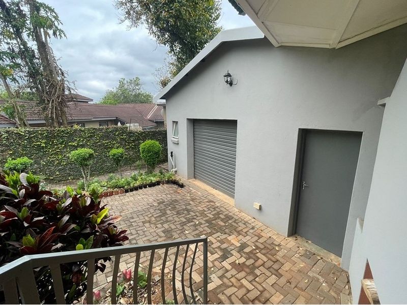 House For Sale with 2 bed Cottage in White River - Photo 6