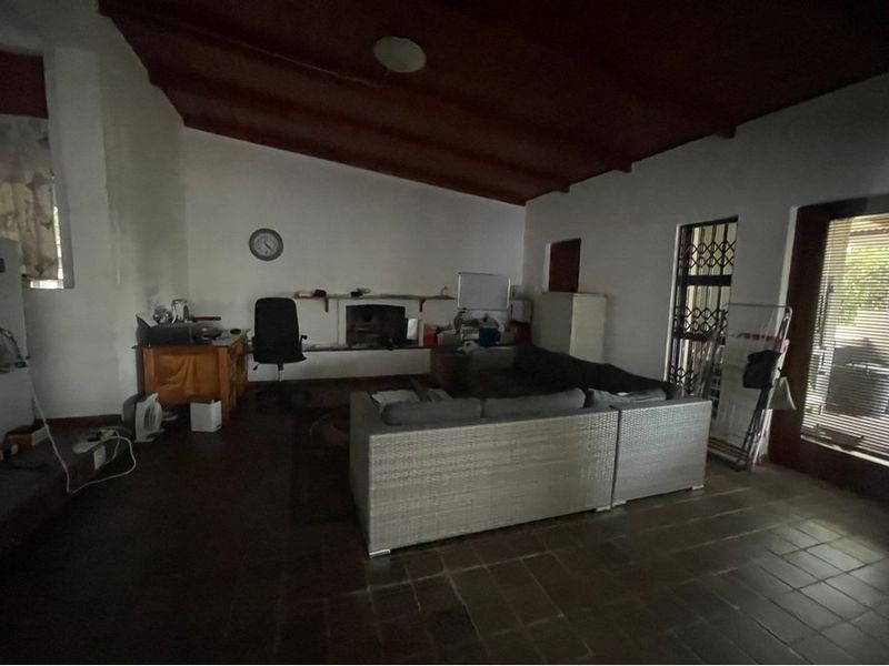 Apartment For Sale in White River Rural, White River - Photo 3