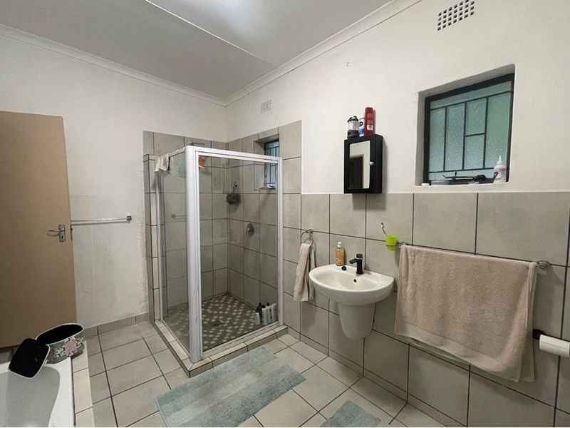 Apartment For Sale in White River Rural, White River - Photo 10