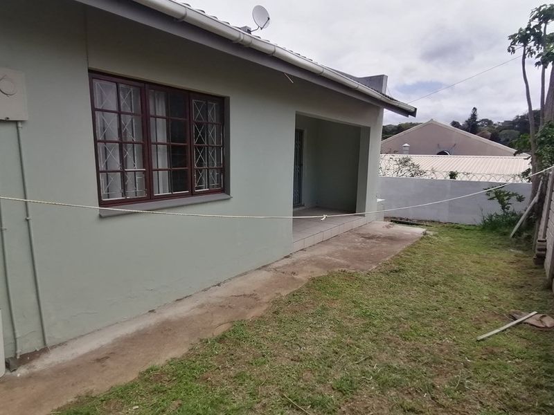 Townhouse For Sale in Manaba Beach, Margate, KwaZulu Natal - Photo 7
