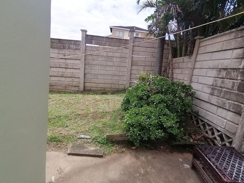 Townhouse For Sale in Manaba Beach, Margate, KwaZulu Natal - Photo 10