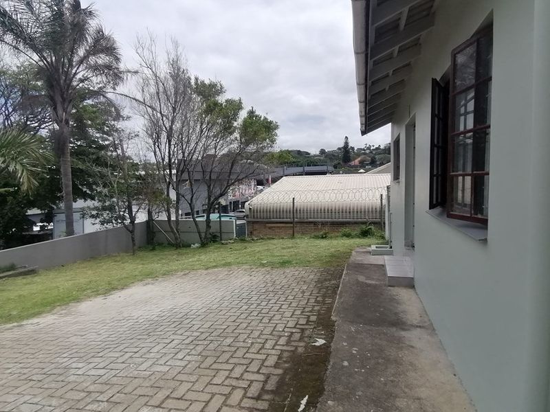 Townhouse For Sale in Manaba Beach, Margate, KwaZulu Natal - Photo 5