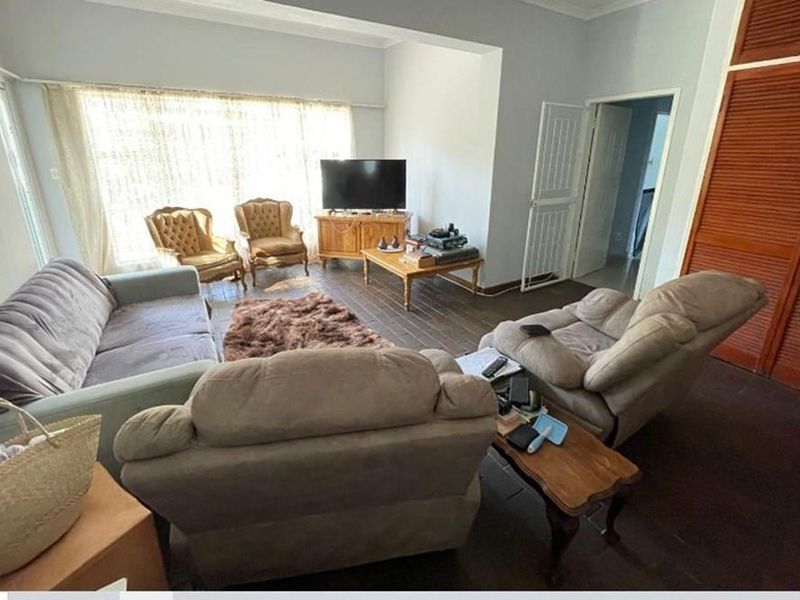 House For Sale in Huttenheights, Newcastle, KwaZulu Natal - Photo 8