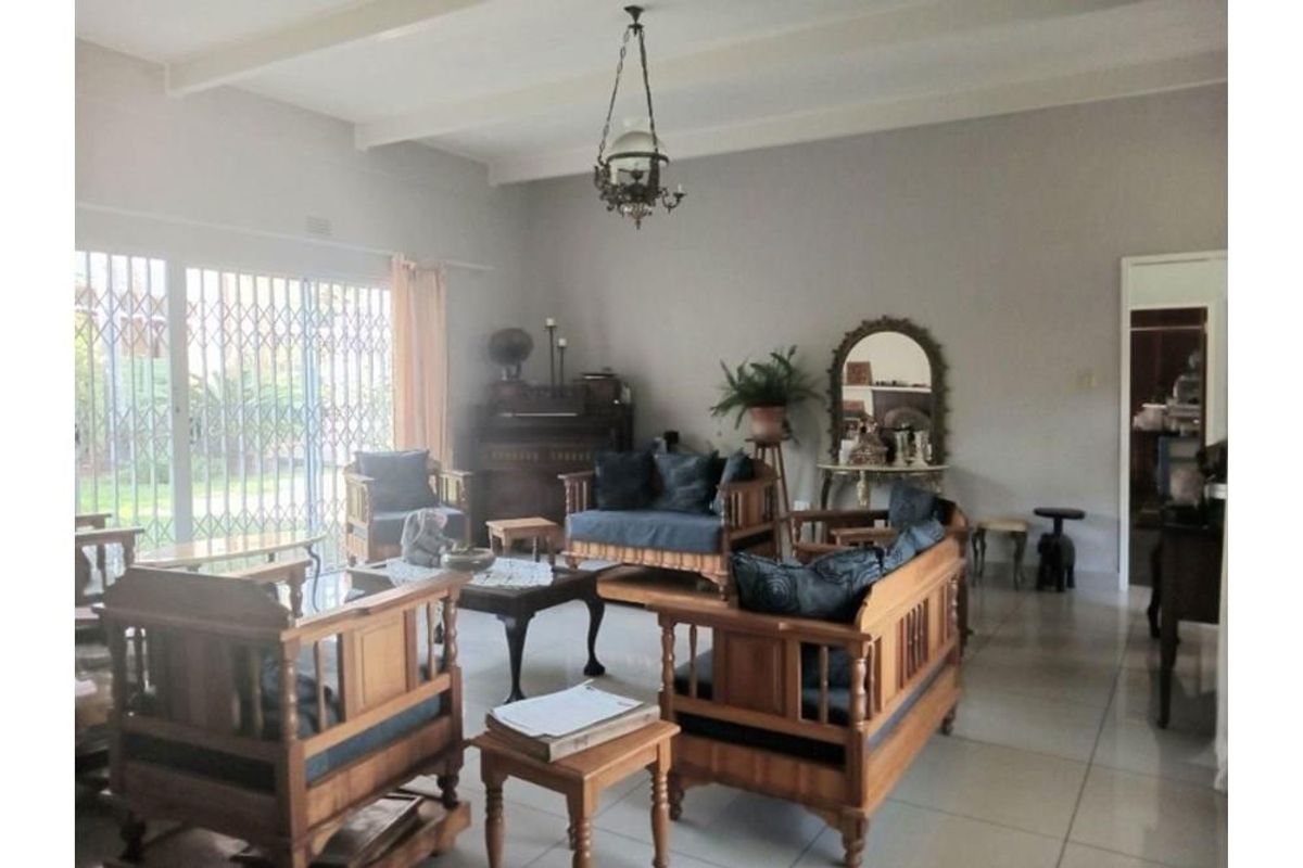 House For Sale in Huttenheights, Newcastle, KwaZulu Natal - Photo 5