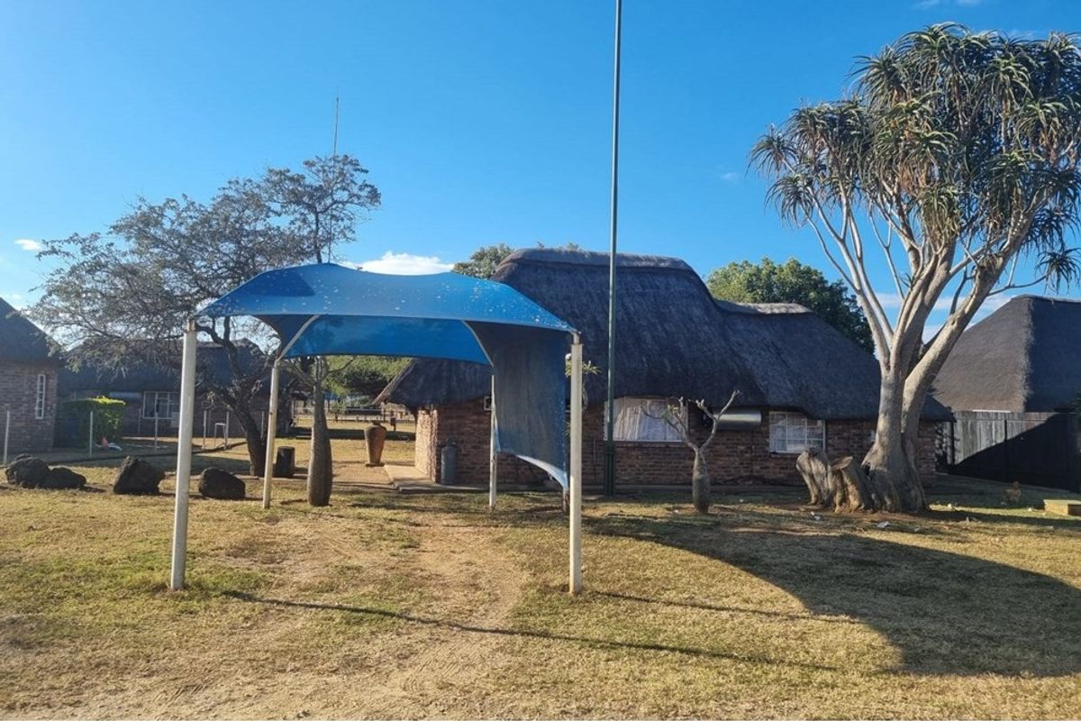 Farm For Sale in Rondebosch, Louis Trichardt - Photo 3