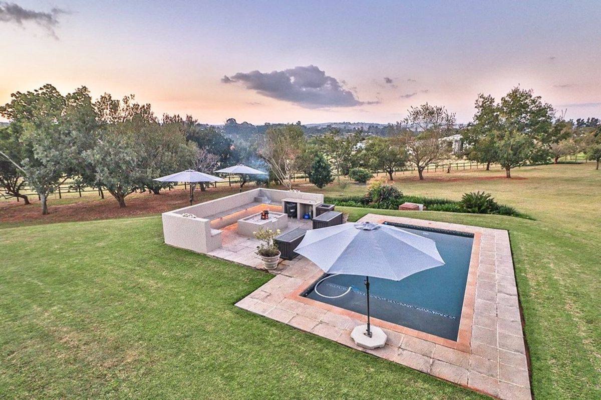 Luxury Home For Sale on Yaverland Estate - Photo 5