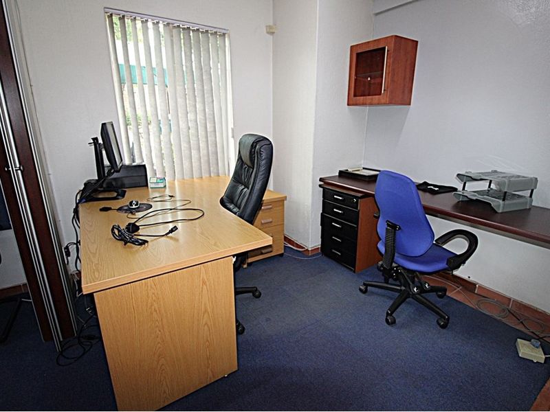 Office To Rent in Bryanston, Sandton - Photo 9
