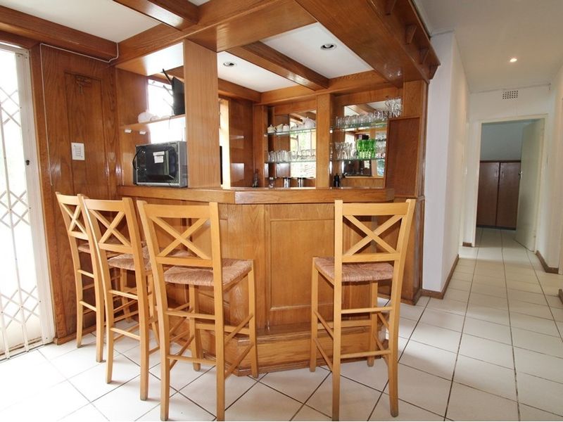 Office To Rent in Bryanston, Sandton - Photo 4