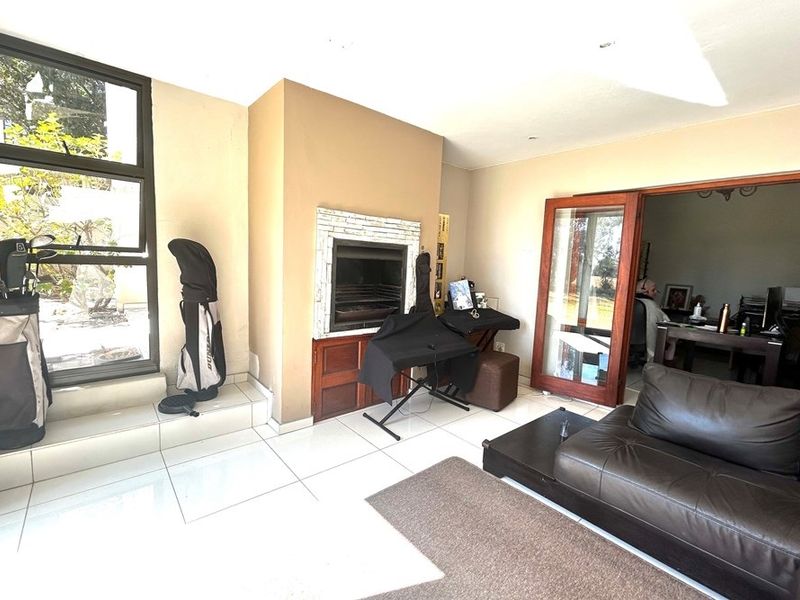 Apartment For Sale in Kosmosdal, Centurion - Photo 10