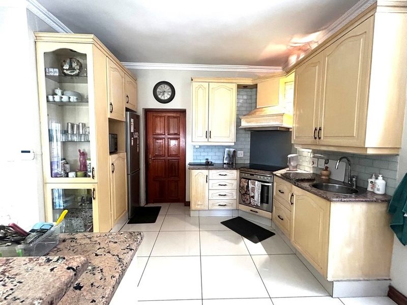 Apartment For Sale in Kosmosdal, Centurion - Photo 8