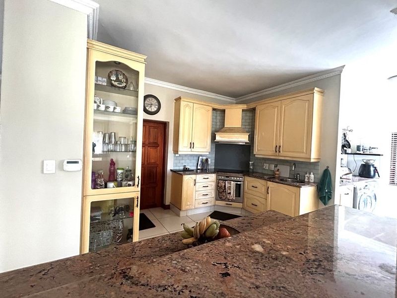 Apartment For Sale in Kosmosdal, Centurion - Photo 6
