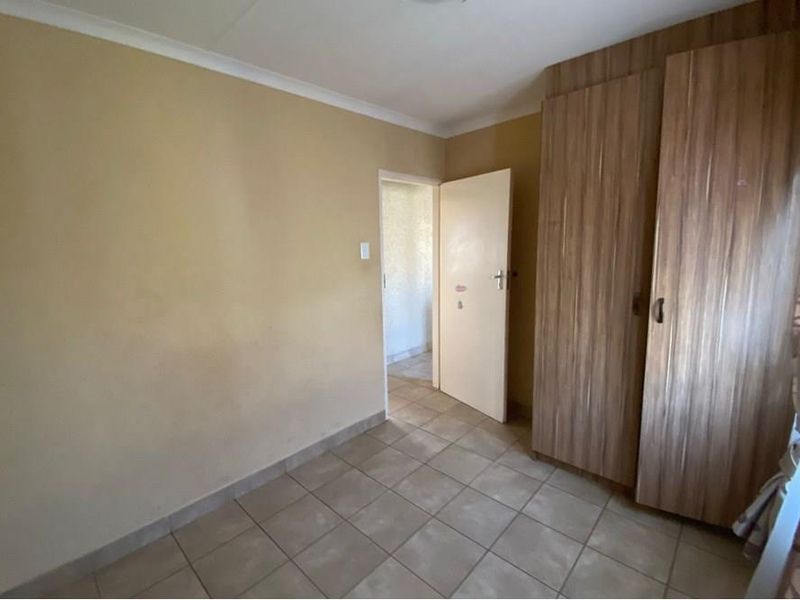 House For Sale in Leopard's Rest Security Estate, Albertsdal, Alberton - Photo 8