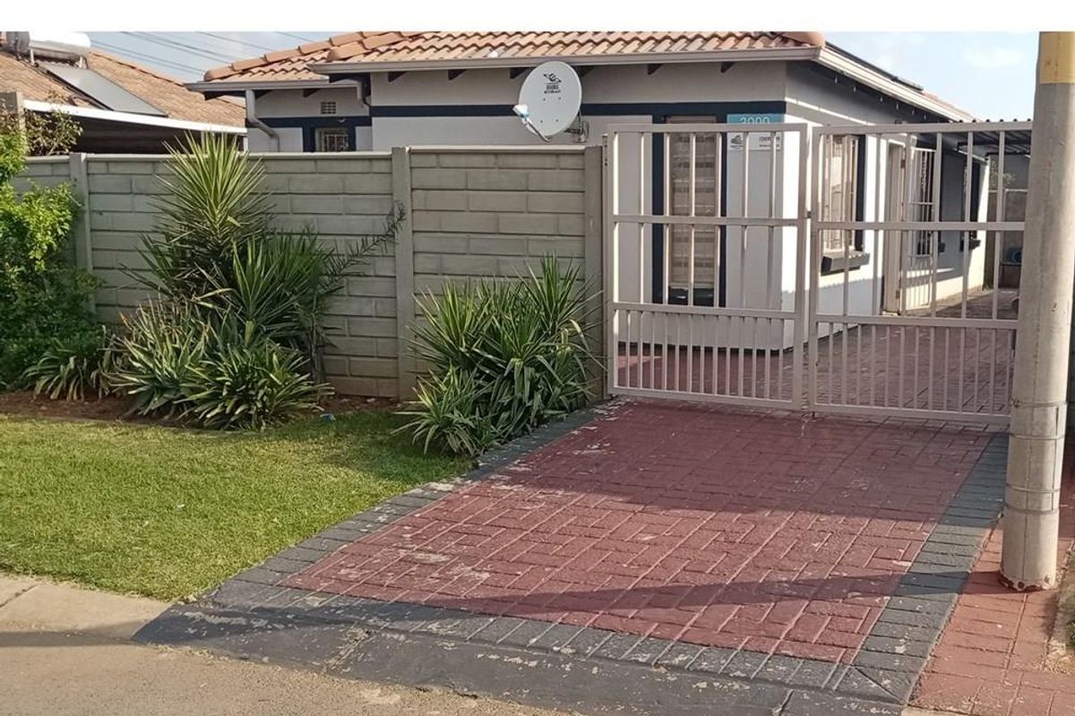 House For Sale in Leopard's Rest Security Estate, Albertsdal, Alberton - Photo 5