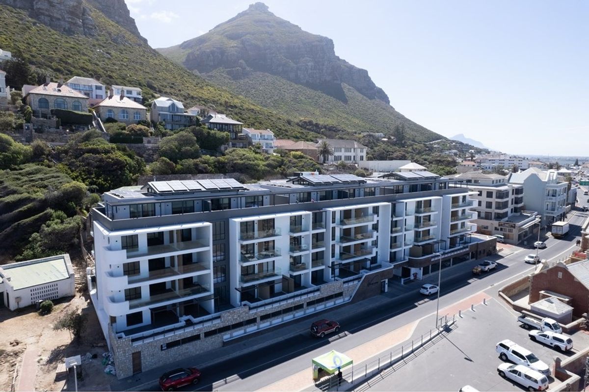 Funky 1 bedroom Apartment to Rent in Muizenberg, Cape Town - Photo 2