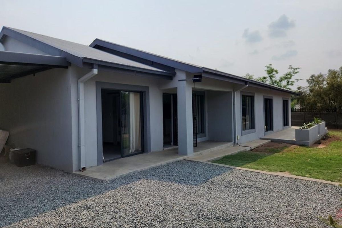 House For Sale in Parys - Photo 2