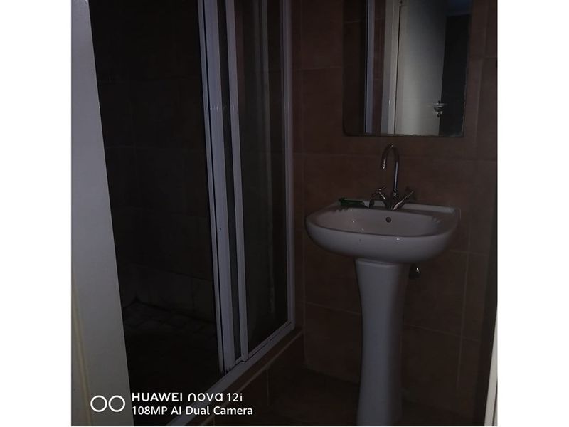 House For Sale in Die Heuwel, Witbank - Photo 8