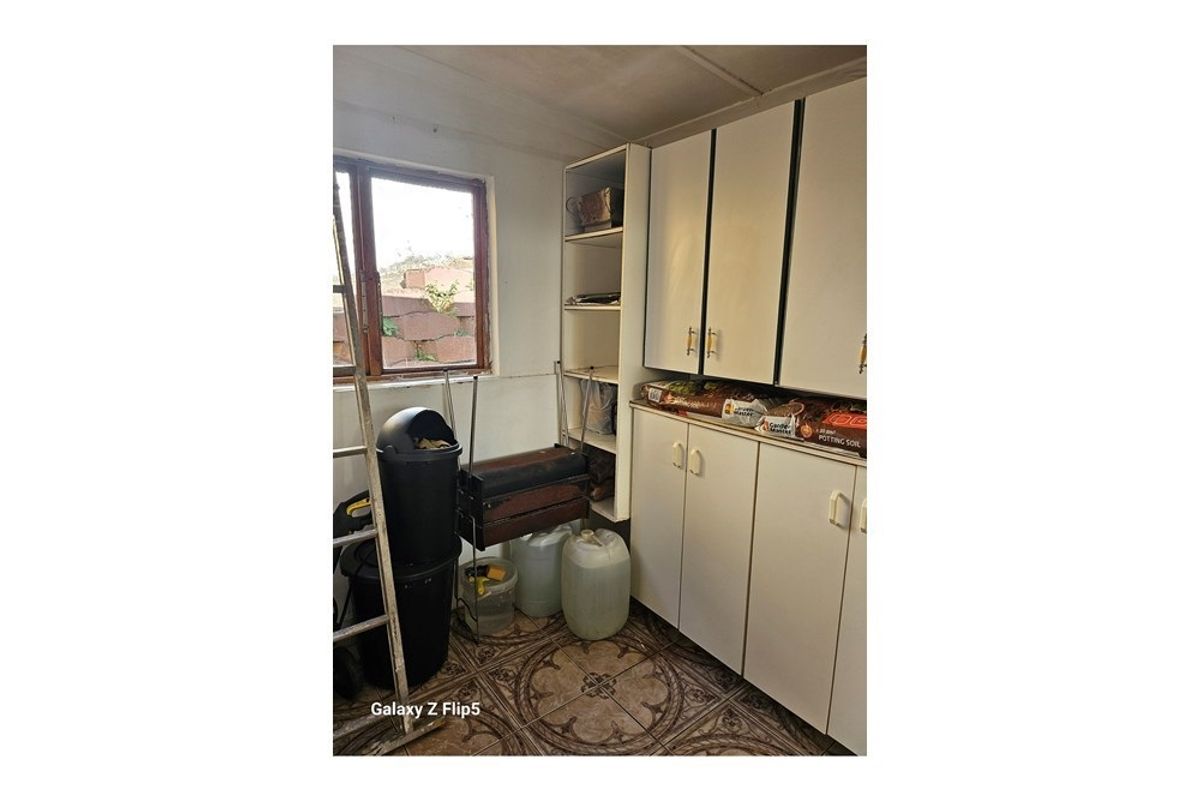 House For Sale in Claire Estate, Durban, KwaZulu Natal - Photo 5