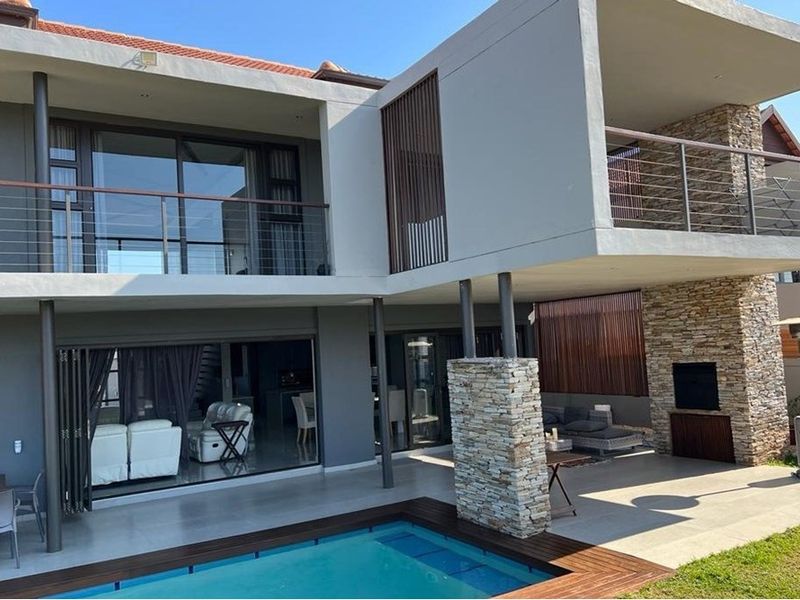 4 Beds 4 Baths Luxury House For Sale in Umhlanga, KwaZulu Natal - Photo 1