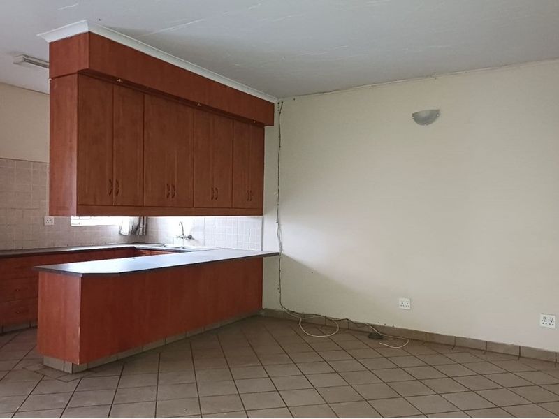 10 Apartment Complex For Sale in Musina - Photo 9