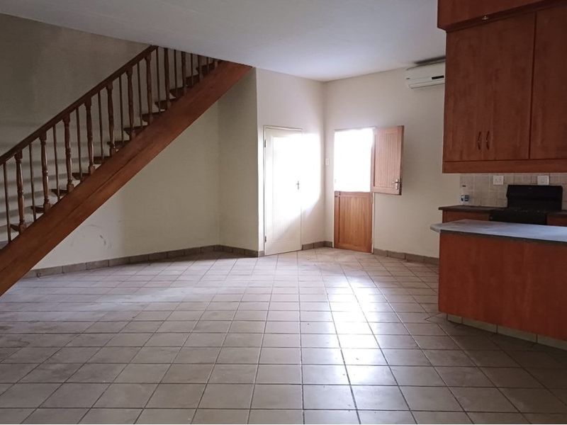 10 Apartment Complex For Sale in Musina - Photo 8