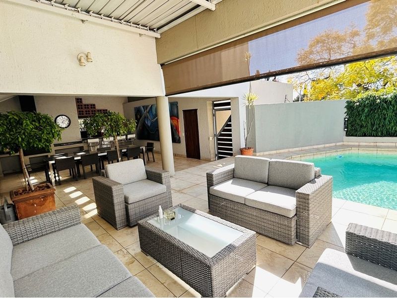 House To Rent in Waterkloof, Pretoria - Photo 4