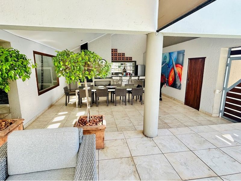 House To Rent in Waterkloof, Pretoria - Photo 5