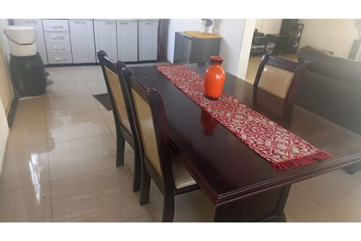 House For Sale in Eldorado Park, Soweto - Photo 2