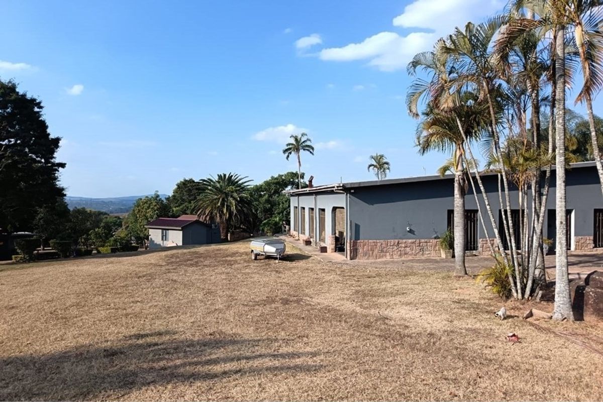 Small Holding For Sale in White River Central, White River - Photo 3