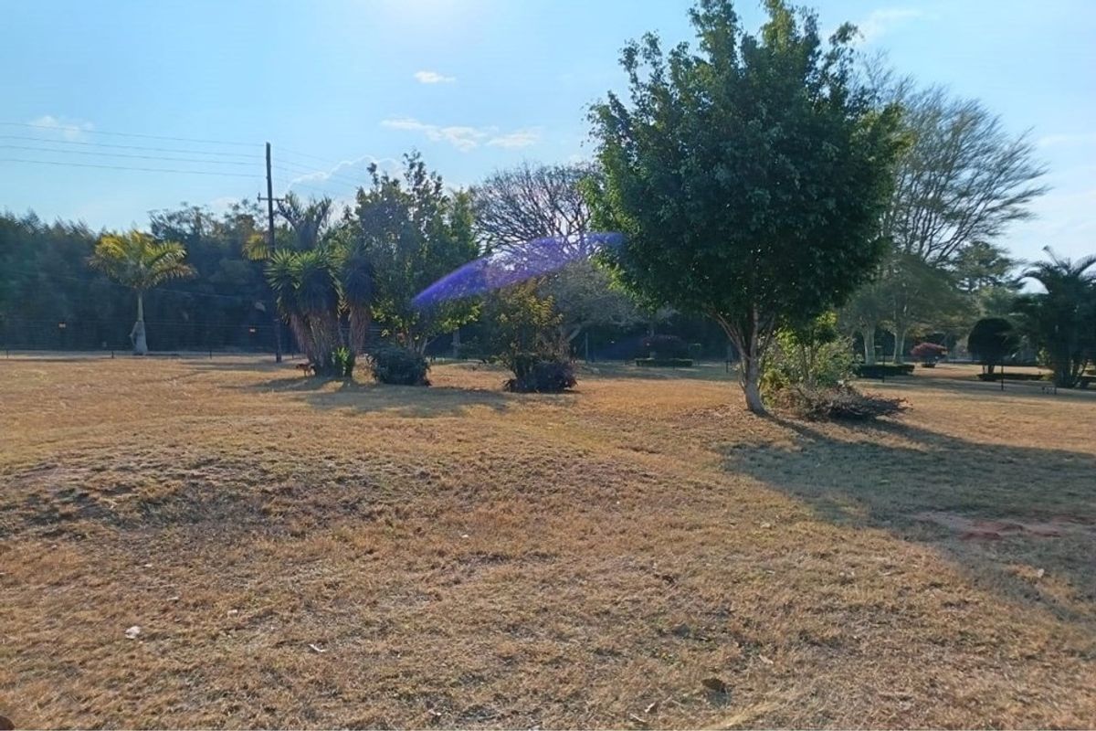 Small Holding For Sale in White River Central, White River - Photo 5