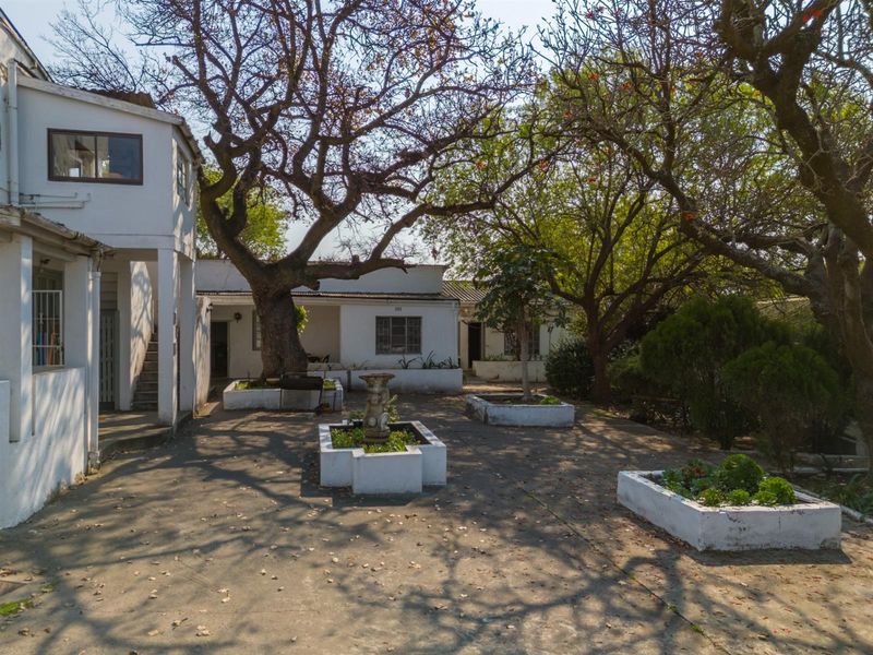 Provence Estate – Multifunctional Lifestyle Property in Wellington - Photo 9